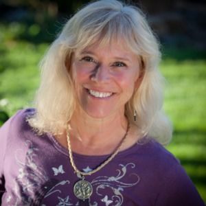 Meet your Posher, Lindy